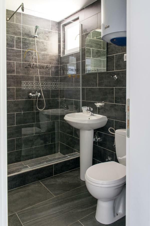 Alessandra Apartments Свети-Стефан Экстерьер фото